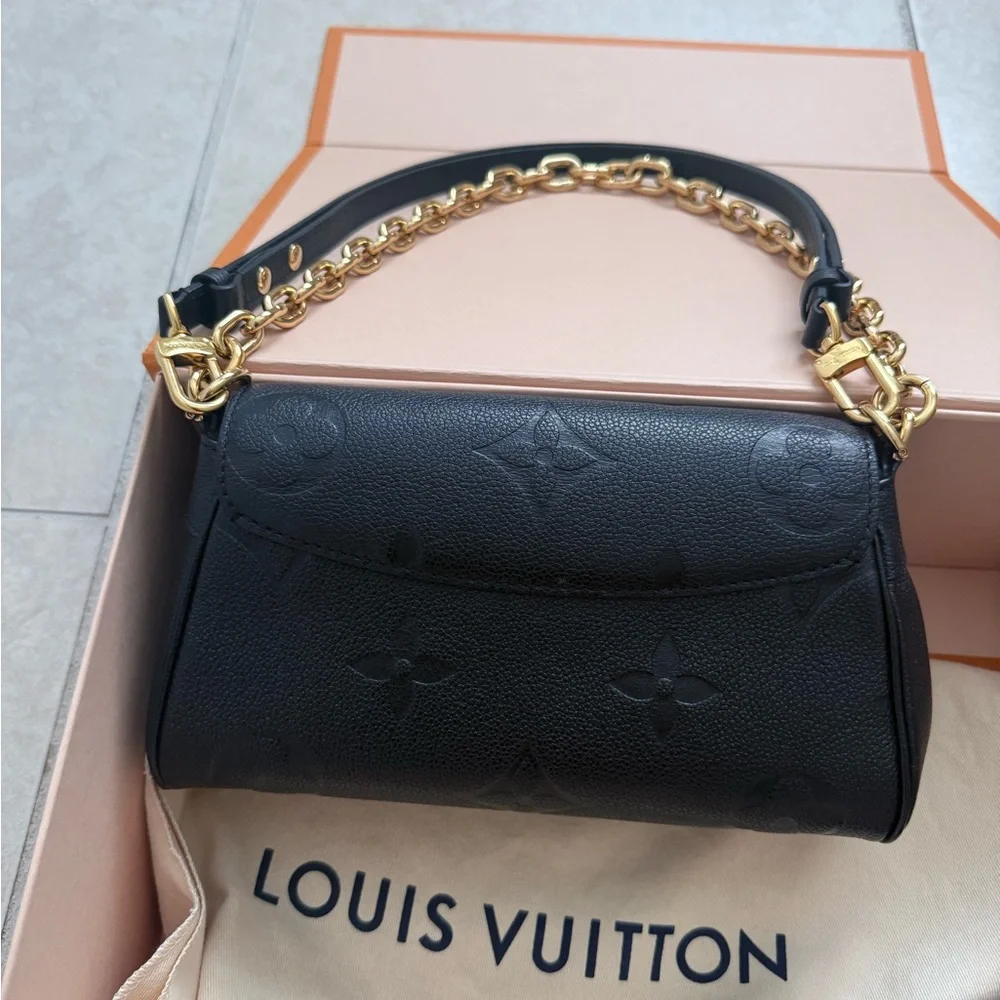 Louis Vuitton favorite MM - Picture 3 of 15
